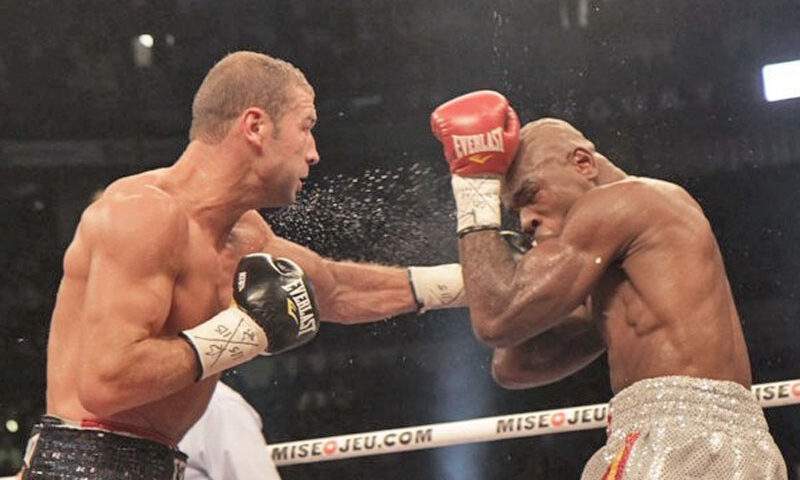 Lucian Bute ar putea boxa pentru unificarea centurilor la Bucureşti, pe Naţional Arena